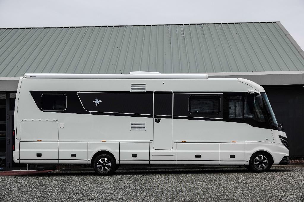Caravans And Camping Niesmann