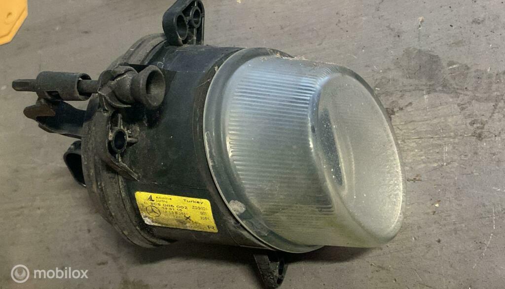 Mistlamp rechtsvoor Mercedes E-klasse S212 a2128201056, Gebruikt, Mercedes-Benz, Ophalen of Verzenden, Mercedes-Benz