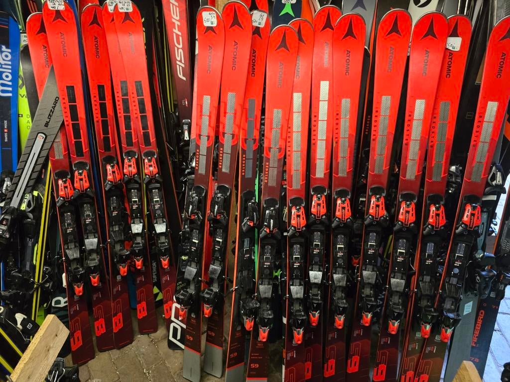 ATOMIC REDSTER S9 G9 X9 Q9 BESTE SKIS VAN ATOMIC, 160 tot 180 cm, Ophalen of Verzenden, Zo goed als nieuw, Carve