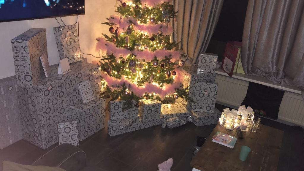 Super mooie kerstboom 1x gebruikt, Ophalen, Zo goed als nieuw