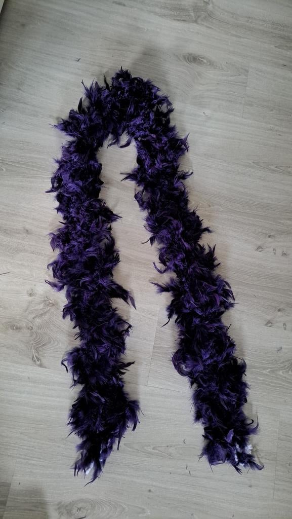 Paarse boa carnaval, Ophalen of Verzenden, Zo goed als nieuw, Carnaval