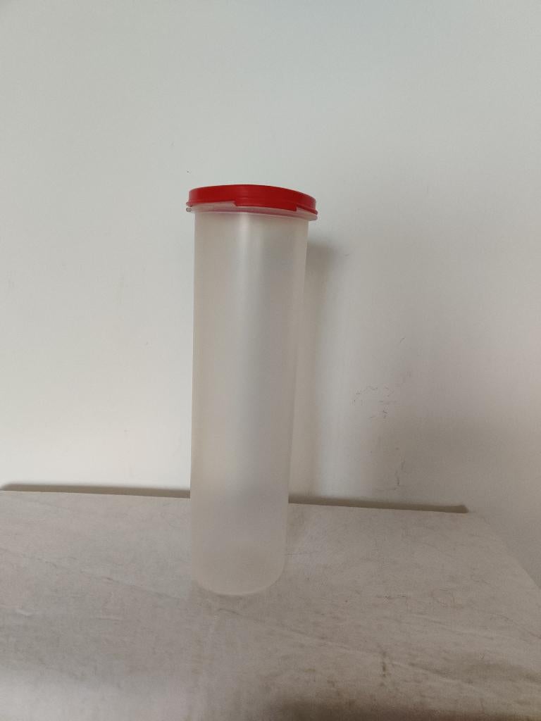 1 Tupperware spaghetti koker/ruimtespaarder + 1 maat meter, Huis en Inrichting, Keuken | Tupperware, Ophalen of Verzenden, Zo goed als nieuw