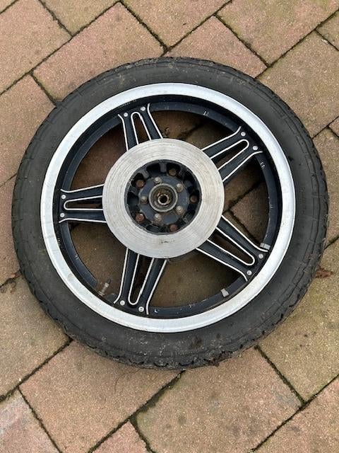 Voorwiel CX500 en 650 met remschijven, Ophalen of Verzenden, Gebruikt
