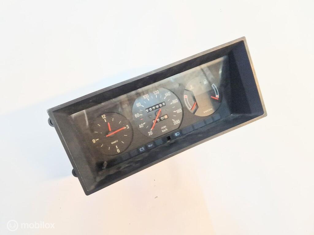 Instrumentenpaneel km teller mechanische Volvo 240, Auto-onderdelen, Dashboard en Schakelaars, Gebruikt, Ophalen of Verzenden