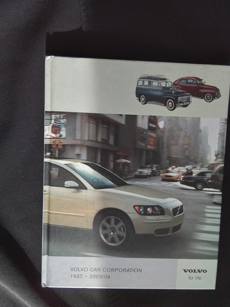 Volvo Car Corporation 1927- 2003/04, Ophalen of Verzenden
