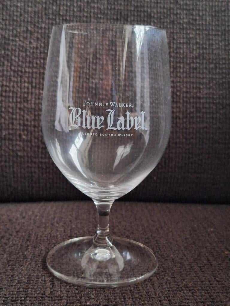 JOHNNIE WALKER BLUE LEBEL glas op voet, Verzamelen, Glas en Borrelglaasjes, Ophalen of Verzenden, Zo goed als nieuw, Borrel- of Shotglas