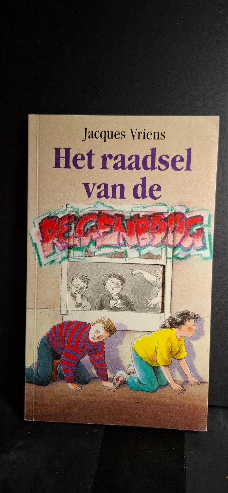 Het raadsel van de Regenboog - Jacques V.  (Kinderboekenwe, Boeken, Ophalen of Verzenden, Gelezen, Jacques Vriens