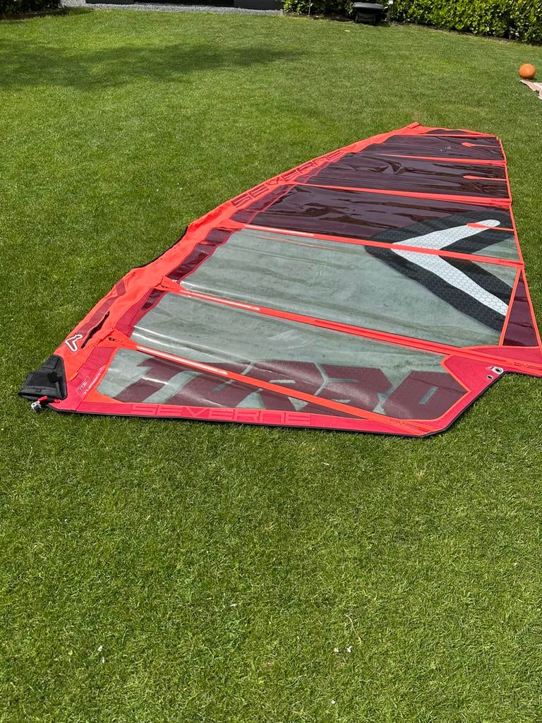 Severne Turbo 7.5 - windsurfzeil, Watersport en Boten, Windsurfen, Ophalen, Zo goed als nieuw, Zeil