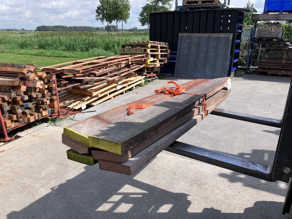 Hardhouten palen / balken, Tuin en Terras, Ophalen, Zo goed als nieuw, 180 tot 250 cm, Balken