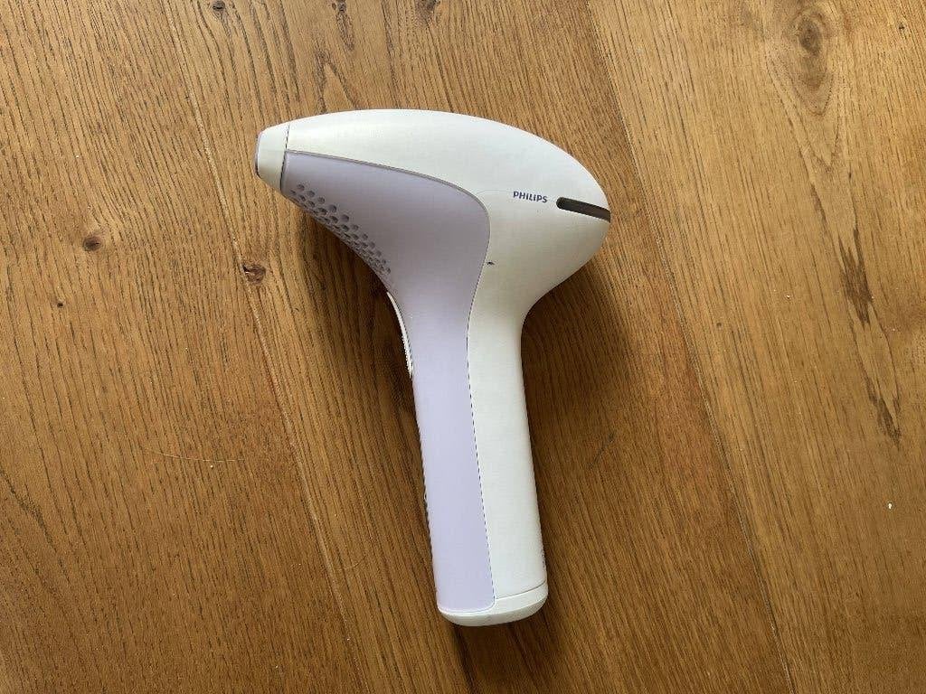 Philips Lumea SC2006/11 IPL ontharing, Ophalen of Verzenden, Zo goed als nieuw, Scheren en Epileren