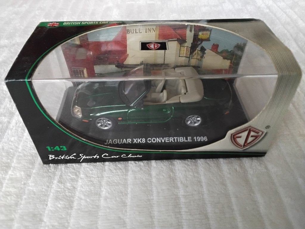 1:43 Jaguar XK8 convertible, Ophalen of Verzenden, Zo goed als nieuw, Auto, Overige merken