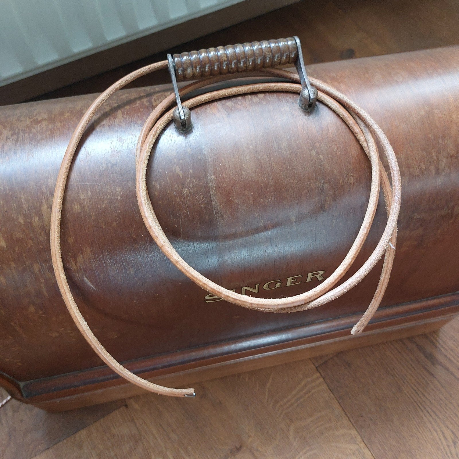 Originele leren aandrijfriem Singer naaimachine, z.g.a.n., Ophalen