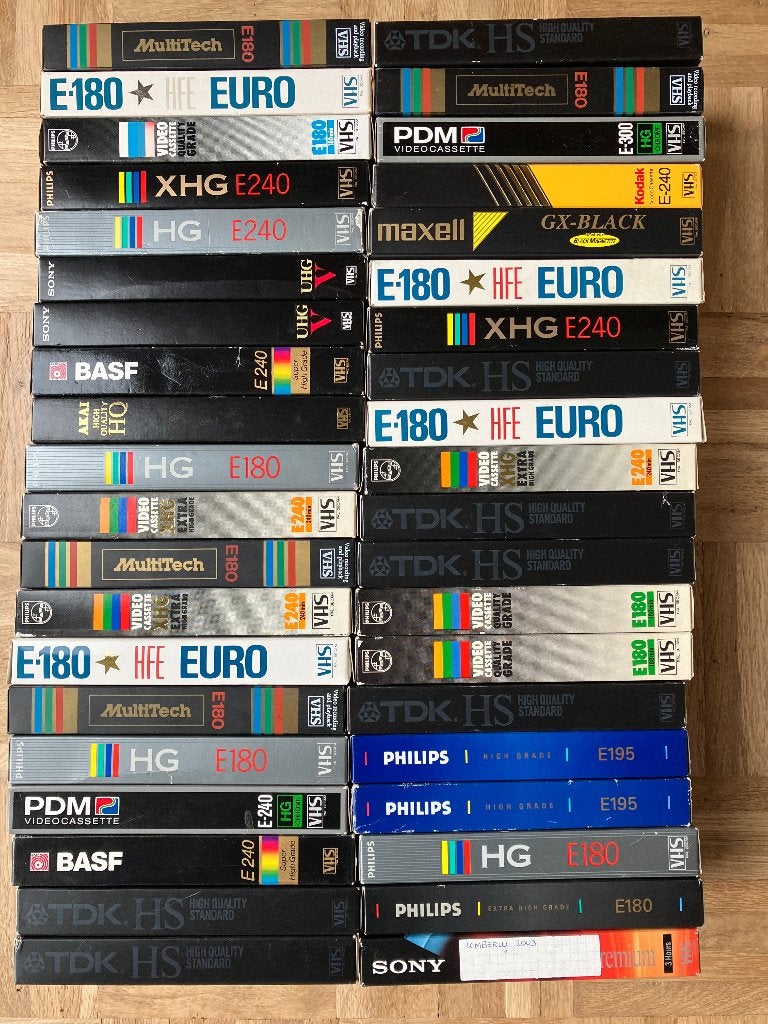 Diverse vhs videobanden, Gebruikt, Alle leeftijden, Ophalen of Verzenden, Tv-serie of Tv-programma