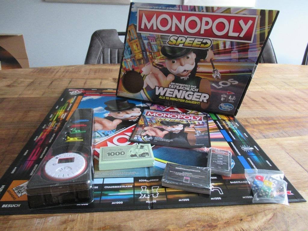 Monopoly turbo speed Duitse versie, Ophalen of Verzenden, Zo goed als nieuw