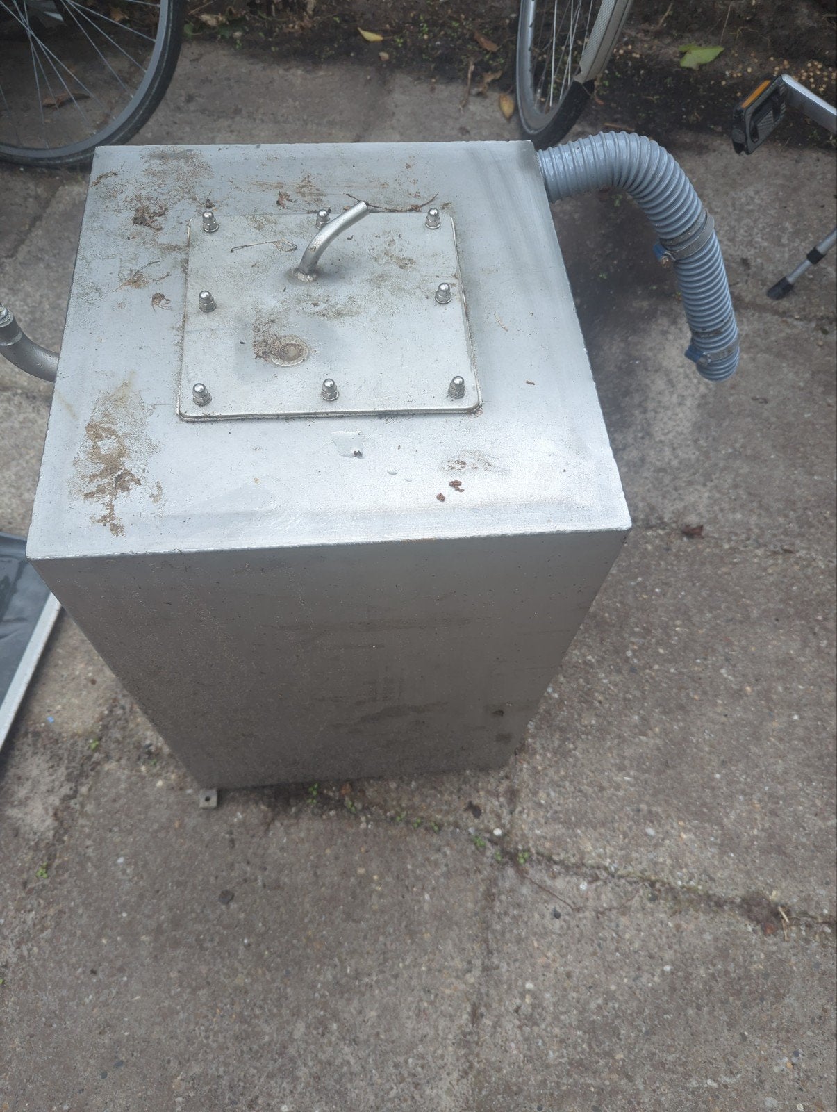 RVS Watertank / Opslagtank met slang en kraan, Ophalen, Gebruikt