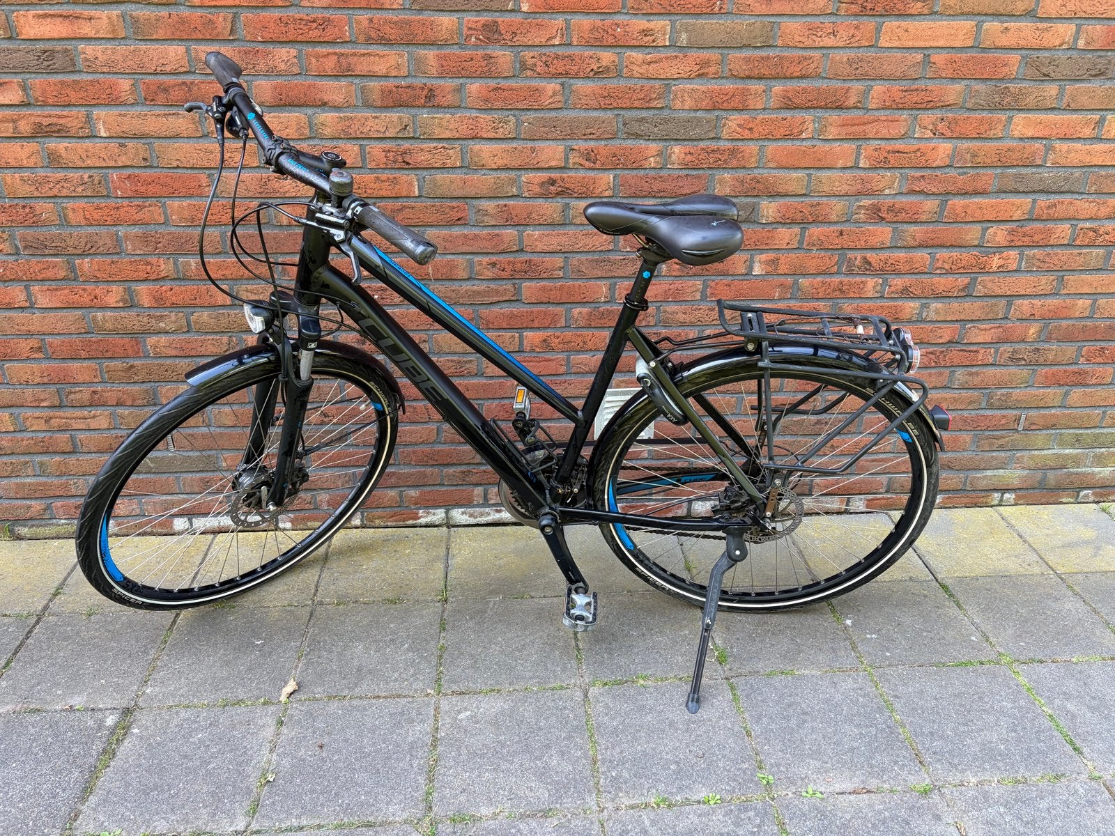 Cube Touring Pro Damesfiets - Zwart, 28 inch, 24 versn., 28 inch, Gebruikt, Schijfrem, Ophalen