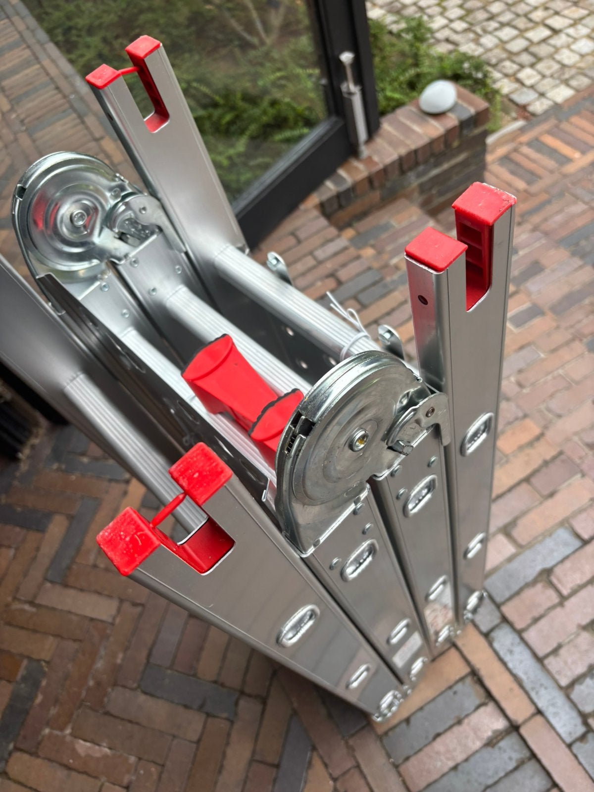 NIEUW Jumbo 4x3 multipurpose ladder met platform, Doe-het-zelf en Verbouw, Ophalen, Nieuw, Ladder, Opvouwbaar of Inschuifbaar