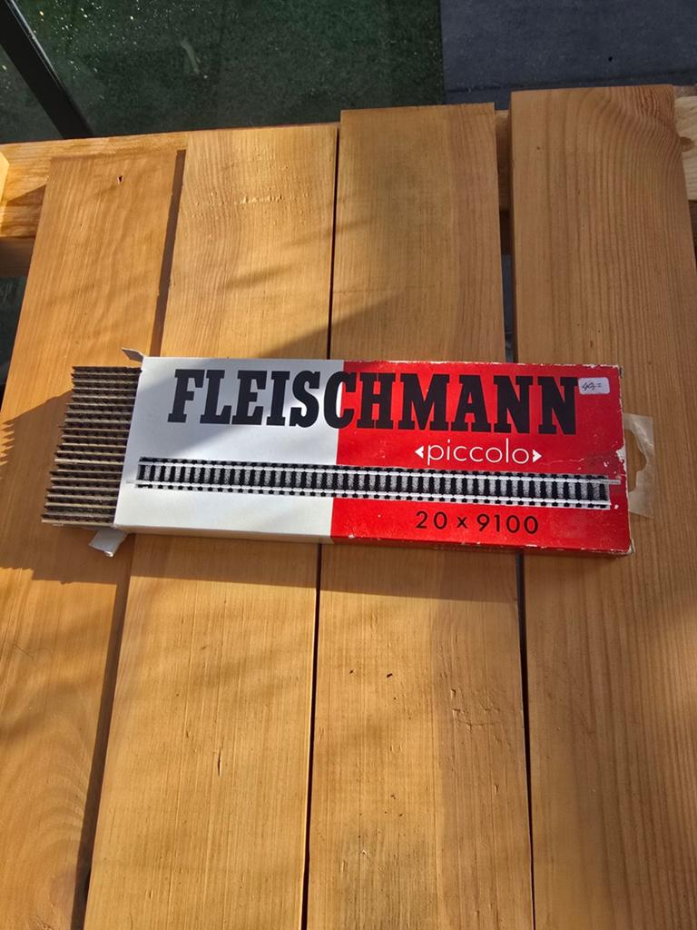 Fleischmann Piccolo N spoor rechte rails 9100 - 270 stuks, Hobby en Vrije tijd, Ophalen, Gelijkstroom, Fleischmann, Rails