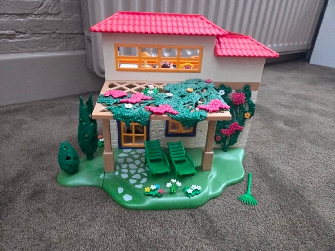 Playmobil 4857 Zomervilla met inrichting en accessoires, Ophalen of Verzenden, Gebouw