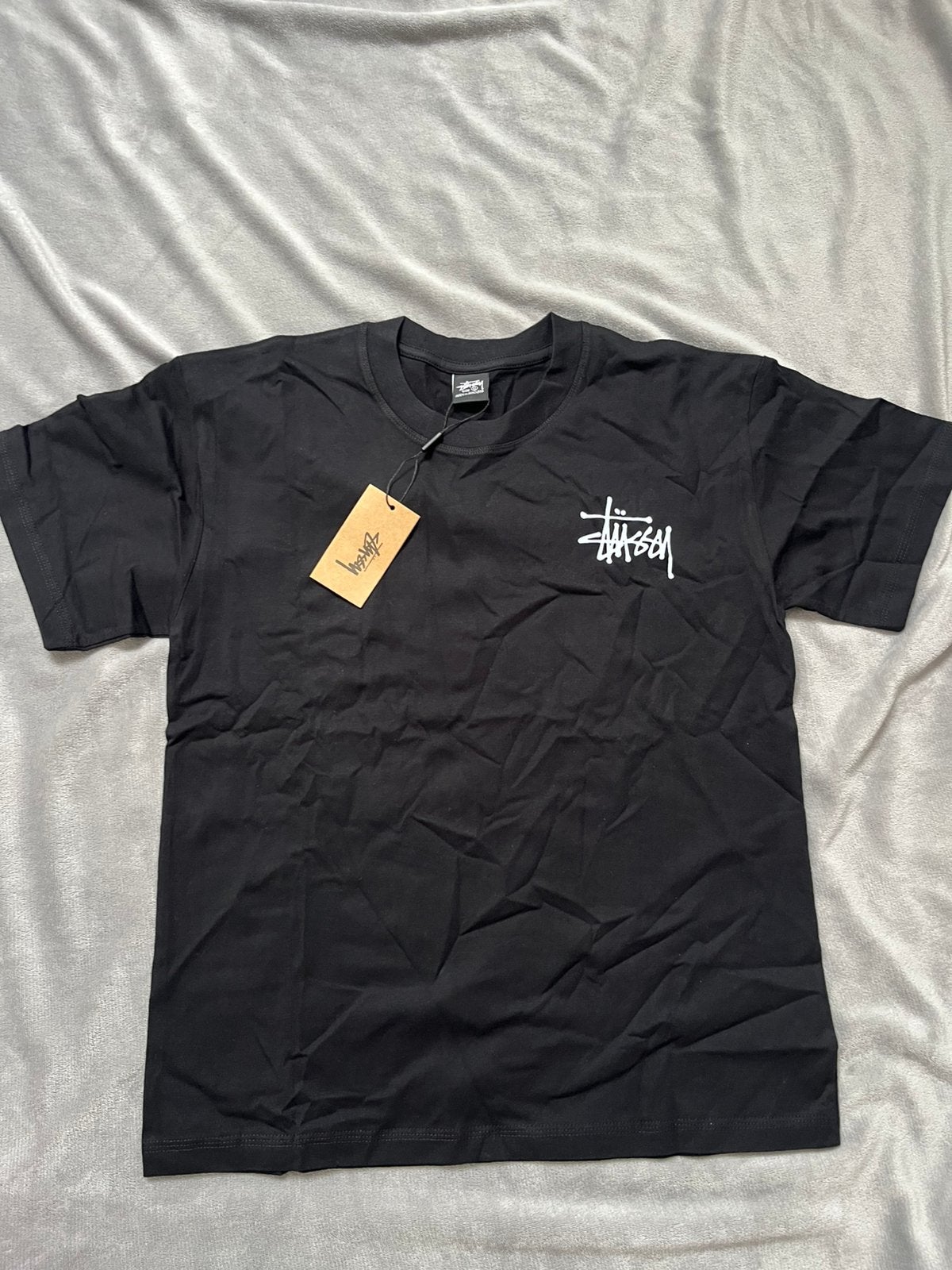 Stussy shirt nieuw met prijskaartje maat m, Verzenden, Nieuw, Maat 48/50 (M), Zwart