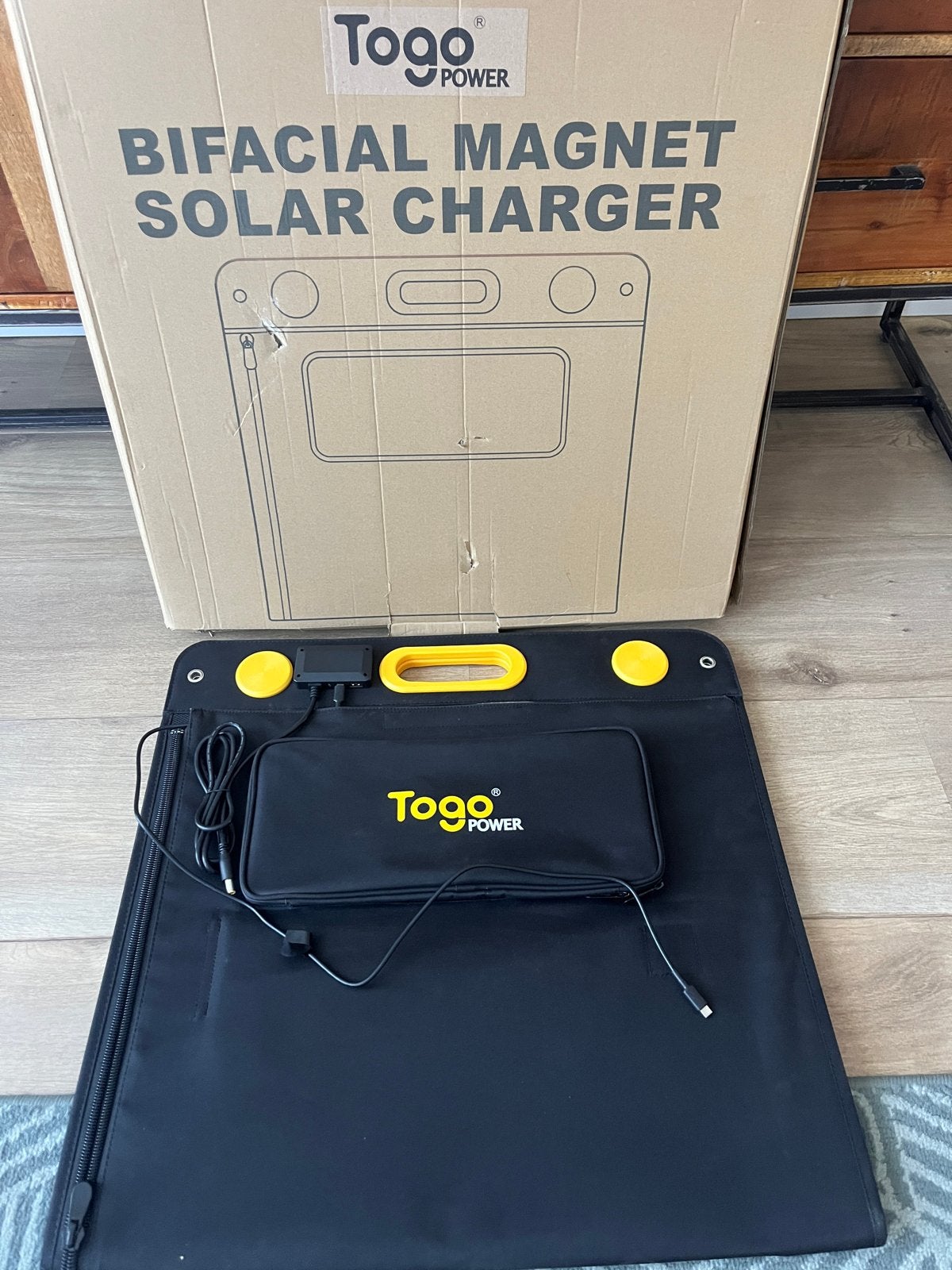 Draagbaar Zonnepaneel met USB-oplader - TogoPower, Ophalen of Verzenden, Nieuw