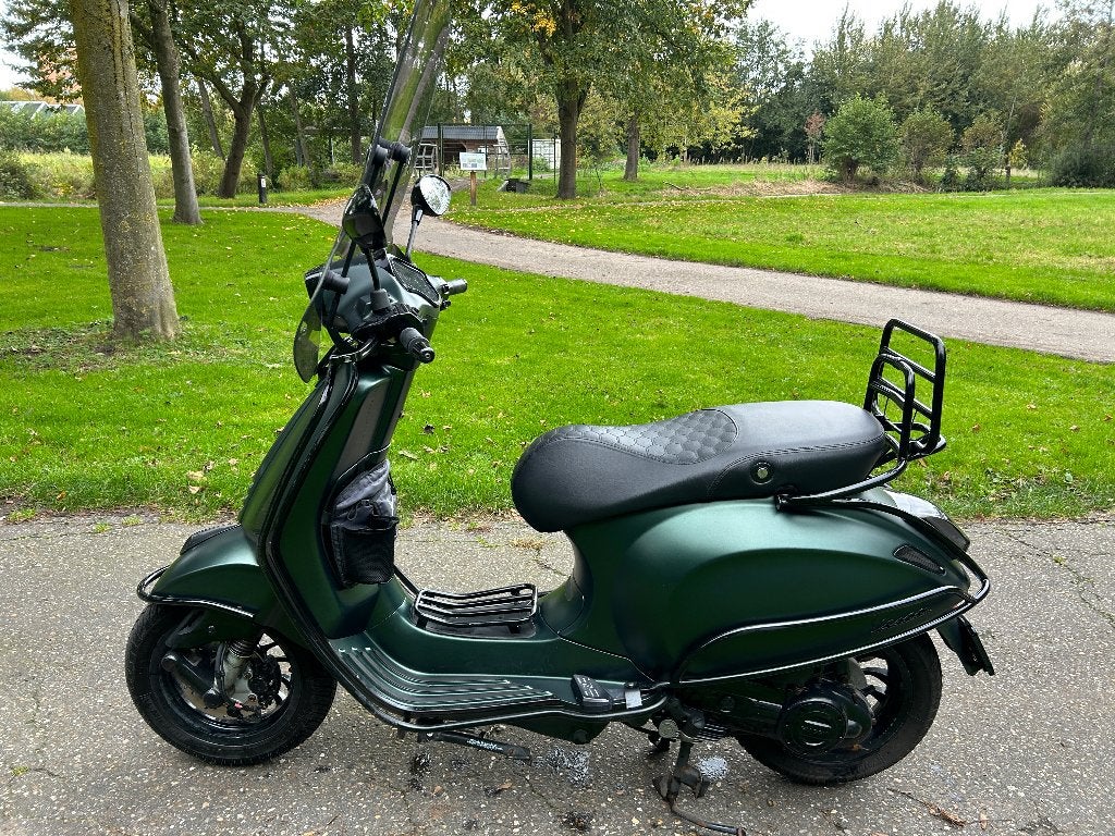 Vespa Sprint IGET Cobra Candy Green 2019 Full Option snor, Fietsen en Brommers, Scooters | Vespa, Ophalen, Gebruikt, Overige modellen