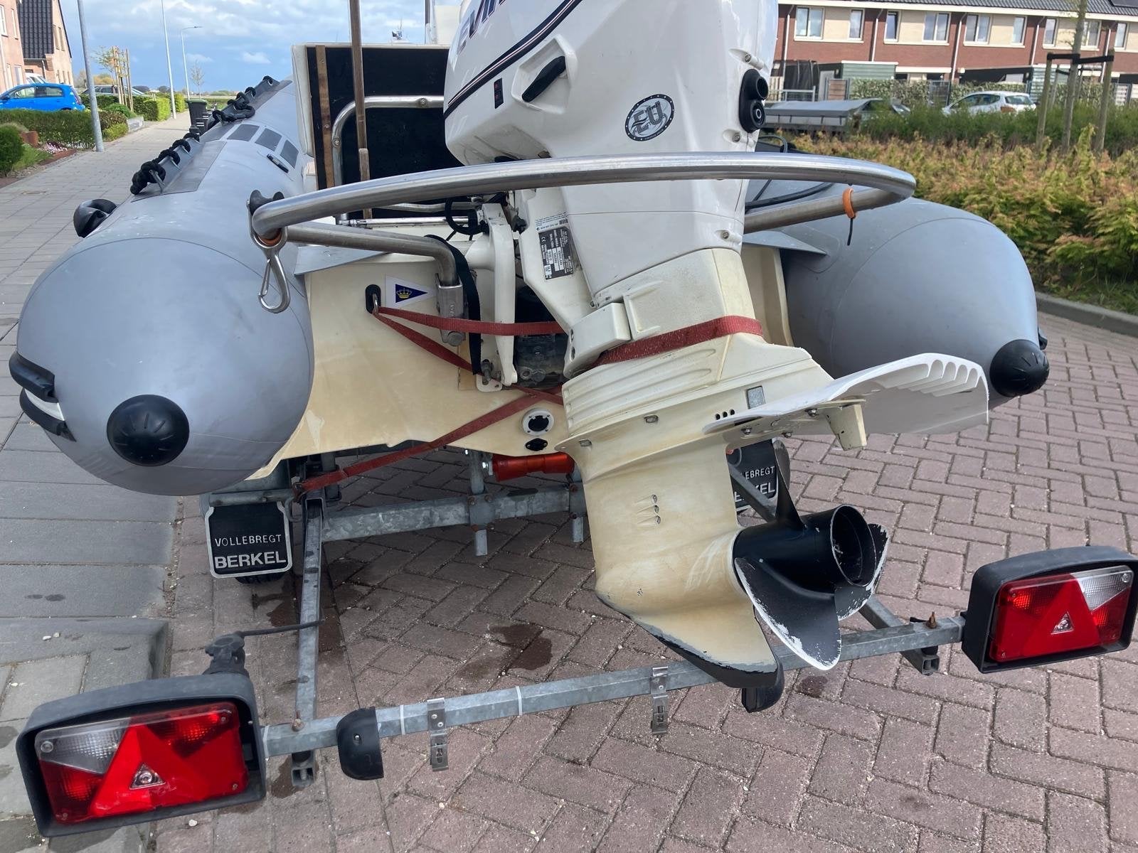 Zodiac Pro RIB 420 met Evinrude E-TEC buitenboordmotor, Watersport en Boten, Rubberboten, 4 m, Zodiac, 50 pk, Ophalen