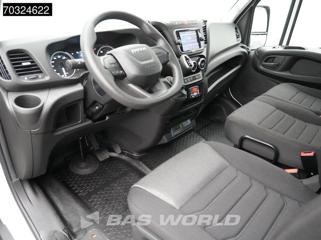 Iveco Daily 35S16 Automaat Koelwagen Vriezer Zijdeur Achterd, Auto's, Automaat, Stof, Gebruikt, Euro 6