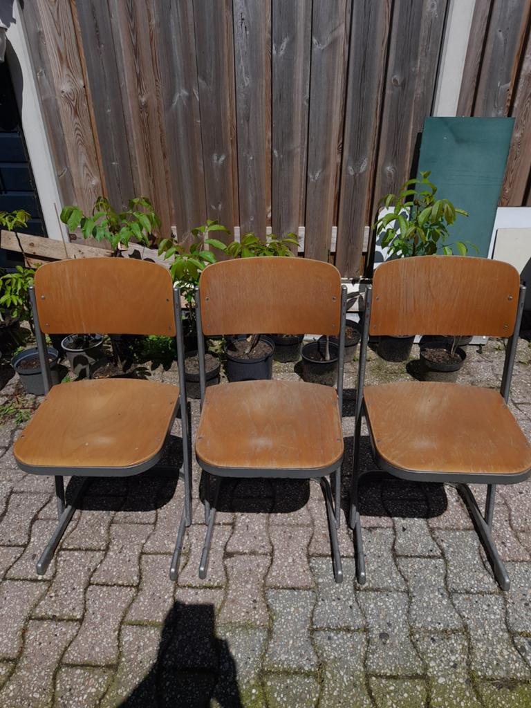vintage, retro school stoelen,opstapelbaar, stevige bouw, Ophalen, Gebruikt, Bruin