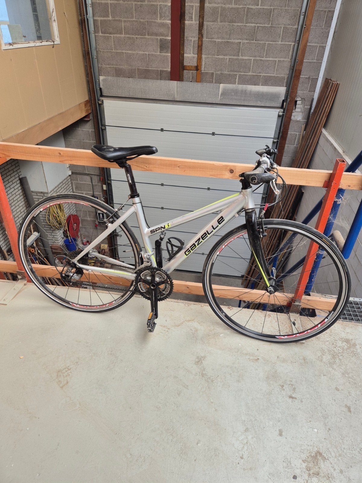Gazelle SPN3 Damesfiets - Lichtgewicht en Snel, Ophalen, 28 inch, Gebruikt, Velgrem