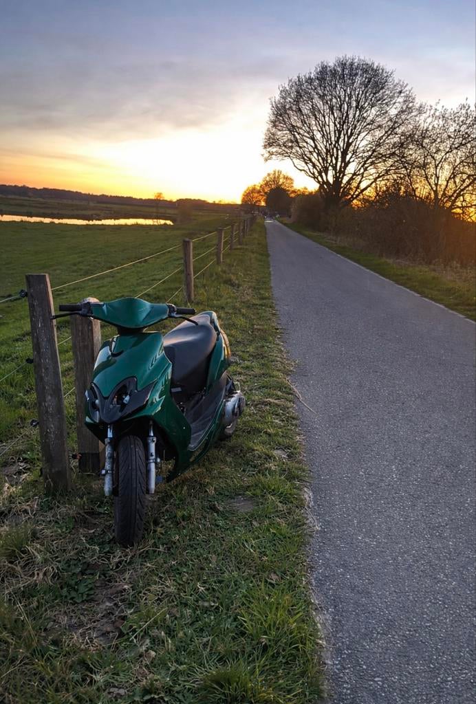 Yamaha Jog R 70cc hpi, Fietsen en Brommers, Scooters | Yamaha, Ophalen, JogR of RR, Tweetakt, Gebruikt