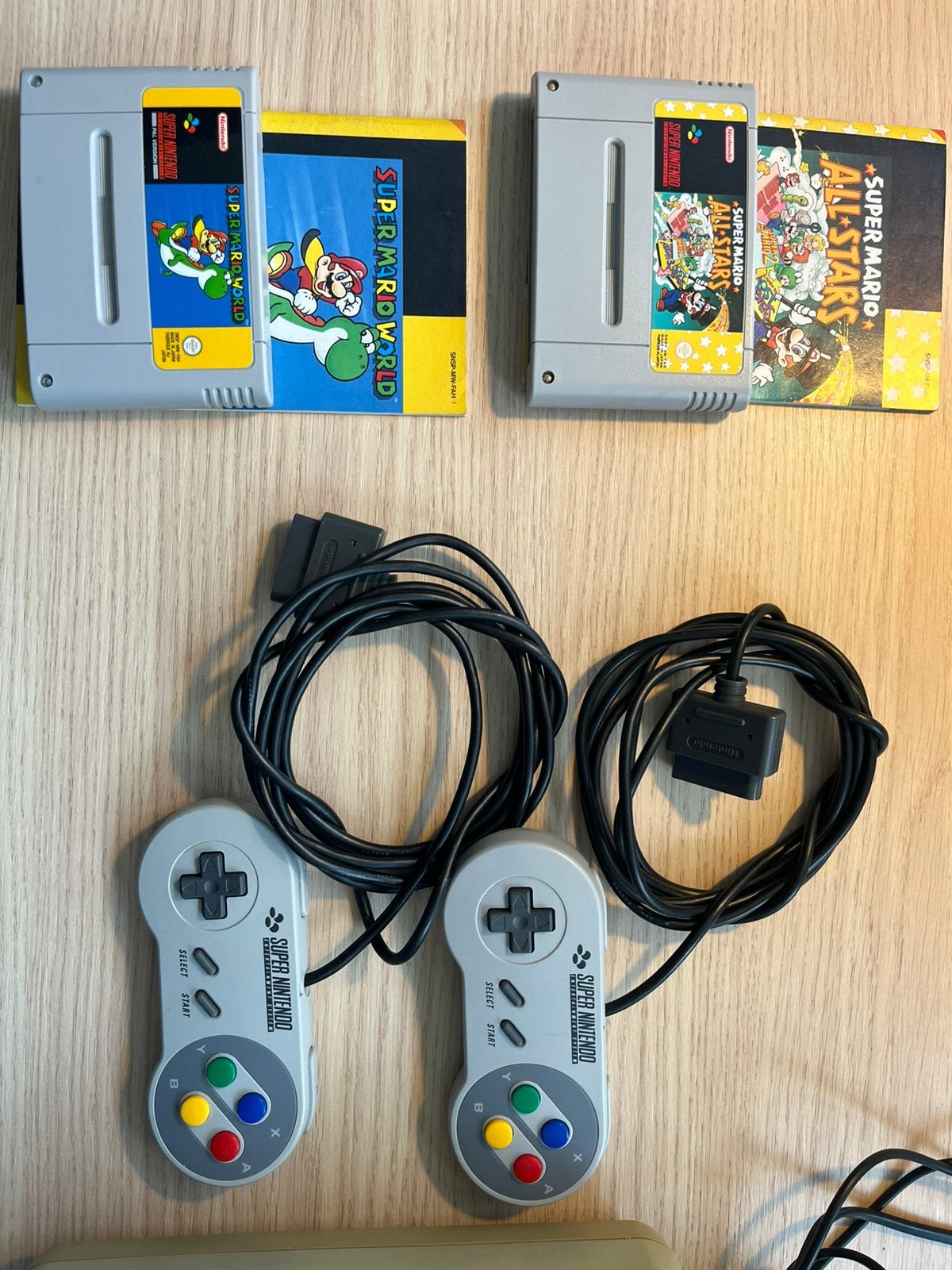 Snes defect controller mario all stars super world, Spelcomputers en Games, Ophalen of Verzenden, Niet werkend, Met 2 controllers
