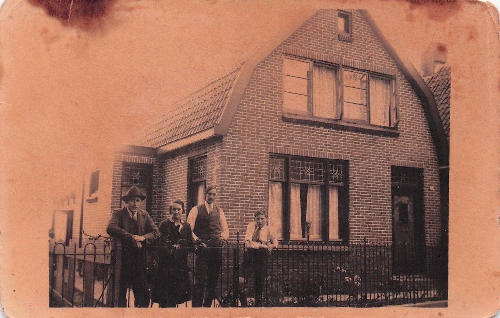 FOTOKAART - Zoekplaatje wie, wat en waar?, Ophalen of Verzenden, 1920 tot 1940, Ongelopen, Zuid-Holland