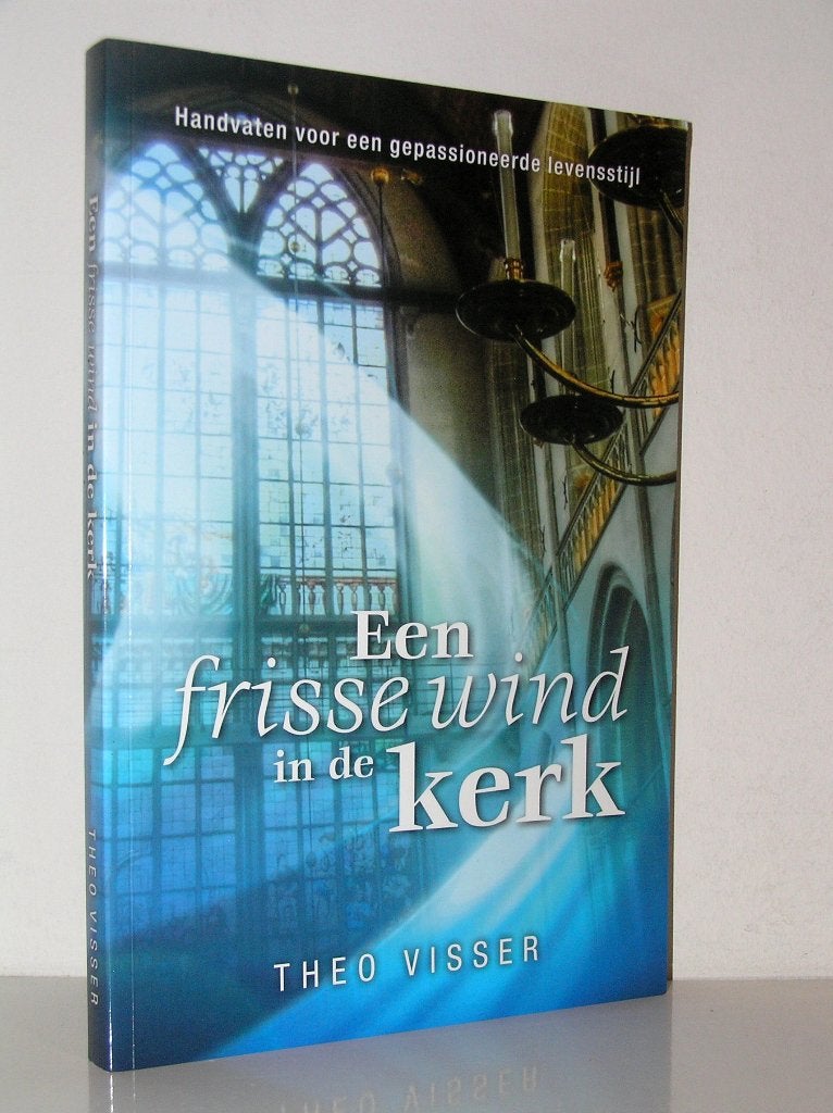 Theo Visser - Een frisse wind in de kerk, Ophalen of Verzenden, Zo goed als nieuw, Christendom | Katholiek