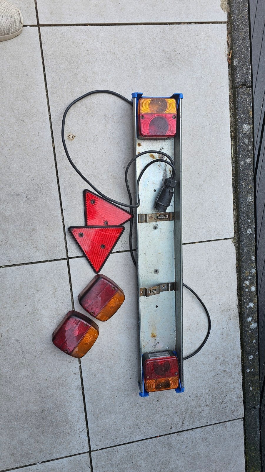 Achterlichtbalk met halogeen verlichting en reflectoren, Ophalen of Verzenden, Gebruikt