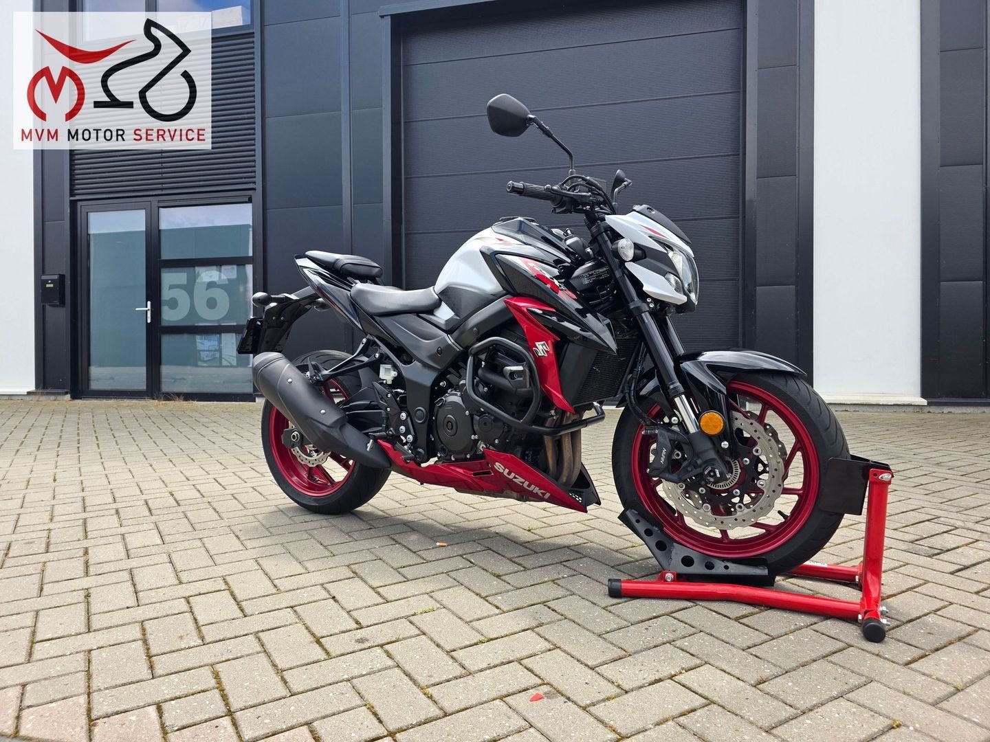 SUZUKI GSX-S 750 ABS, Motoren, SUZUKI, 4 cilinders, Motorrijbewijs A, Bedrijf