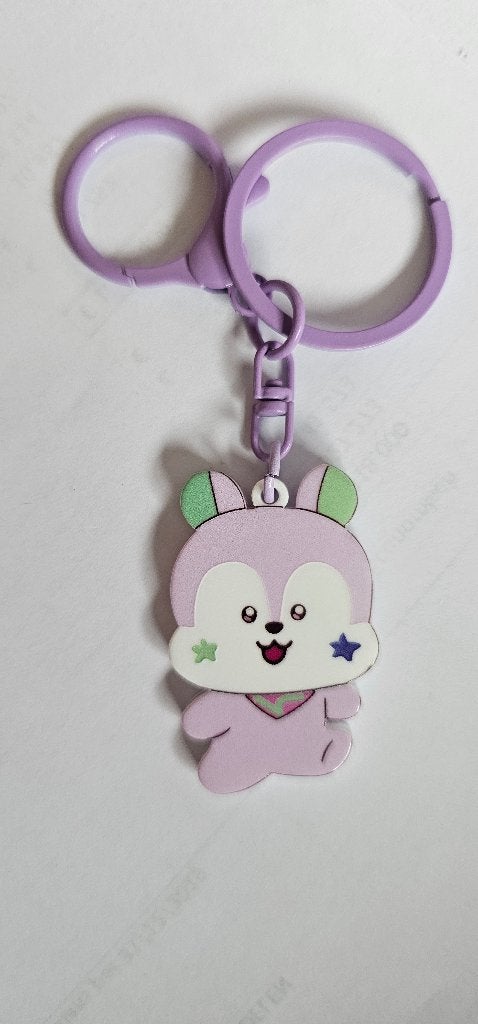 Leuke paarse konijn bt21,bts sleutelhanger met sterren, Ophalen of Verzenden, Nieuw, Dier of Natuur