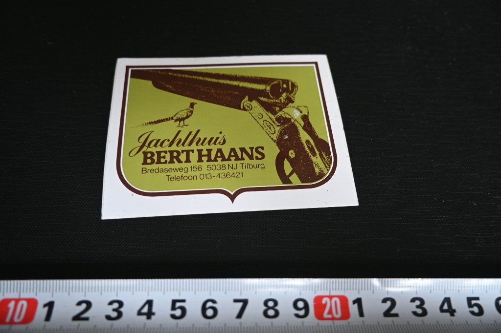 sticker Tilburg Jachthuis BERTHAANS Bredaseweg 156, Ophalen, Zo goed als nieuw