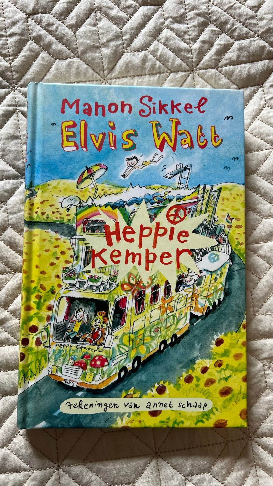 Elvis Watt: Heppie Kemper - Manon Sikkel (Kinderboek), Ophalen of Verzenden, Zo goed als nieuw, Fictie