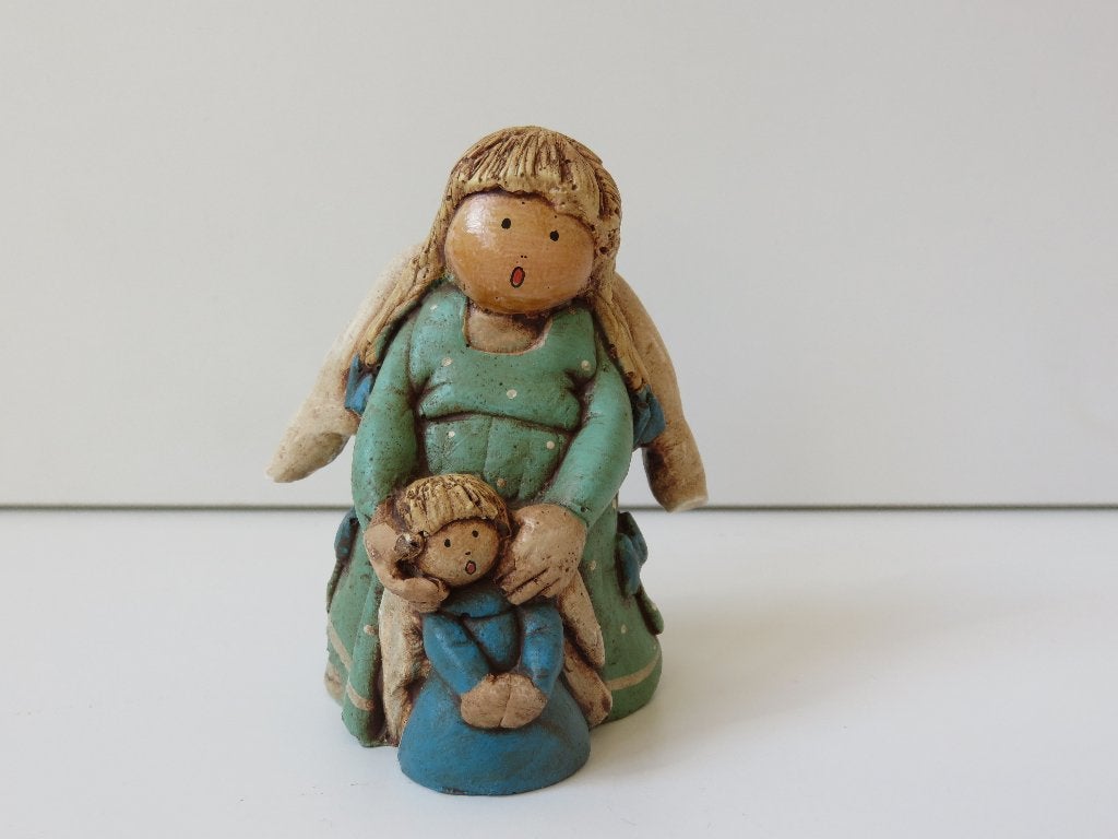annekabouke beeldje angels engel moeder en kind, Ophalen of Verzenden, Zo goed als nieuw, Mens