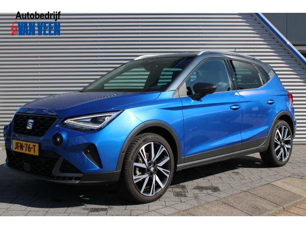 SEAT Arona 1.0 EcoTSI FR Business Automaat | 18 Inch | Navi, Auto's, 1131 kg, Gebruikt, Blauw, Bedrijf