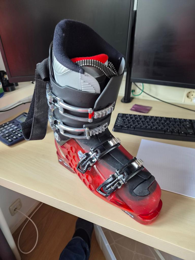 Zo goed als nieuwe Salomon skischoenen, 160 tot 180 cm, Schoenen, Zo goed als nieuw, Skiën
