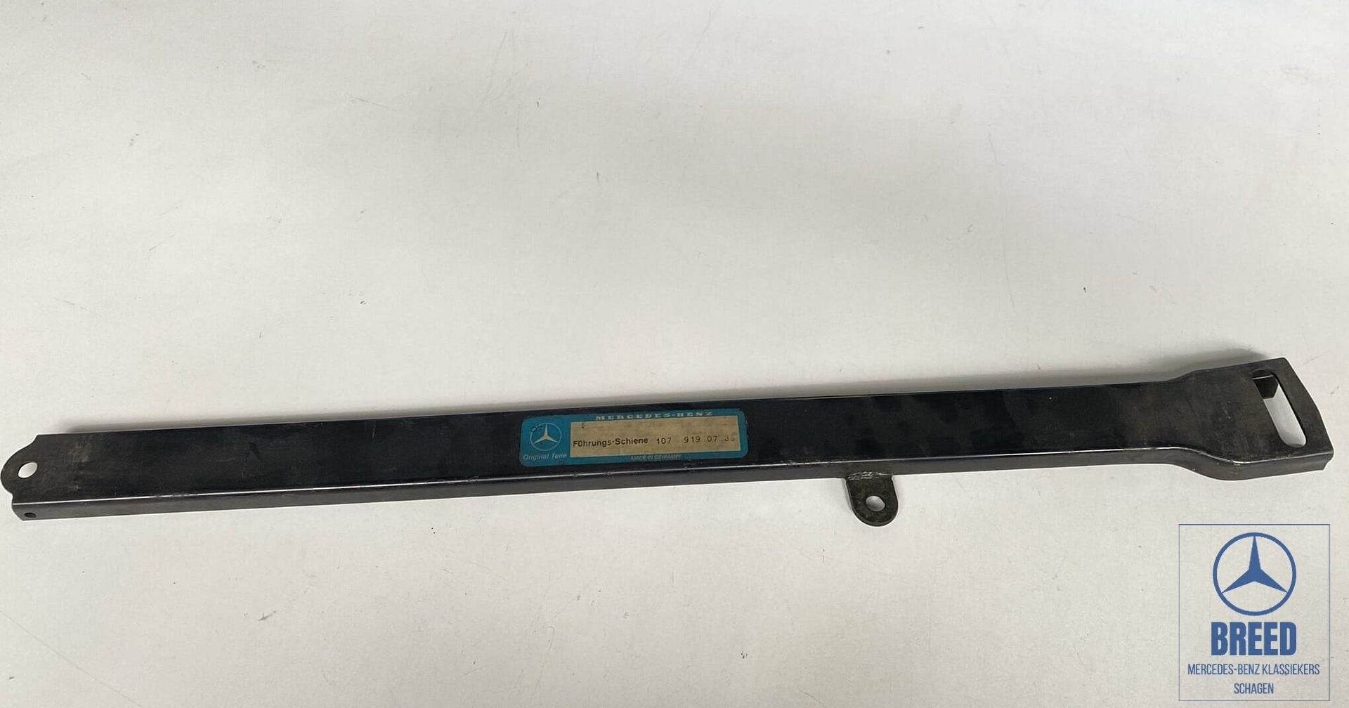 NOS stoelgeleider bestuurdersstoel links Mercedes-Benz R107, Auto-onderdelen, -, Nieuw, Ophalen of Verzenden, -