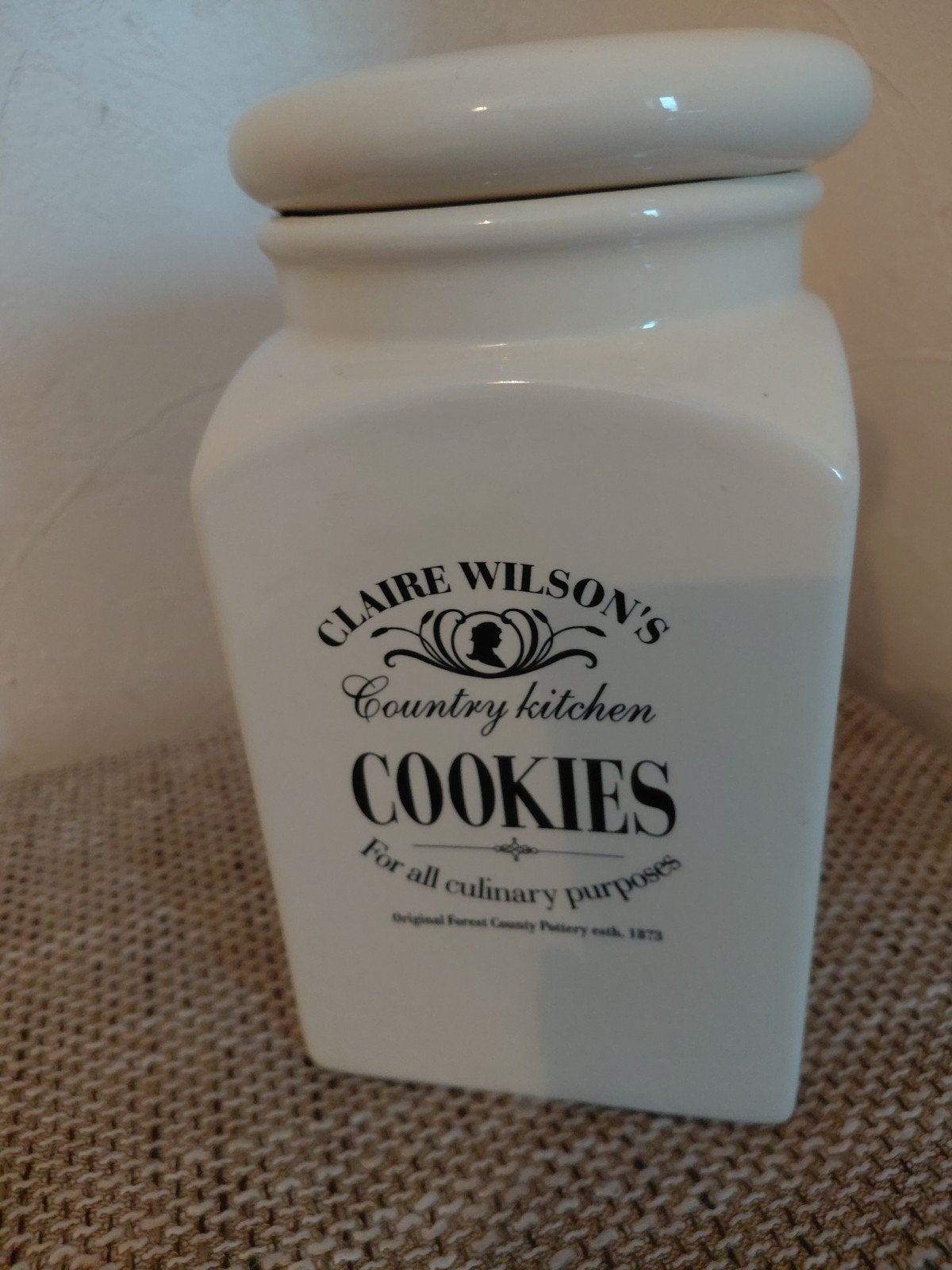 Claire Wilson's Country Kitchen Cookies Voorraadpot, Ophalen of Verzenden, Zo goed als nieuw, Voorraadpot, Steen/keramiek