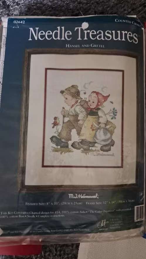 Hummel Hansel en Gretel geborduurd werk, Ophalen of Verzenden, Handborduren, Patroon