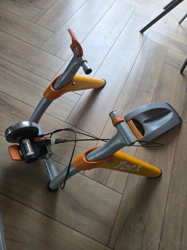 Tacx voor wielrenfiets, Sport en Fitness, Wielrennen, Ophalen, Gebruikt, Overige typen