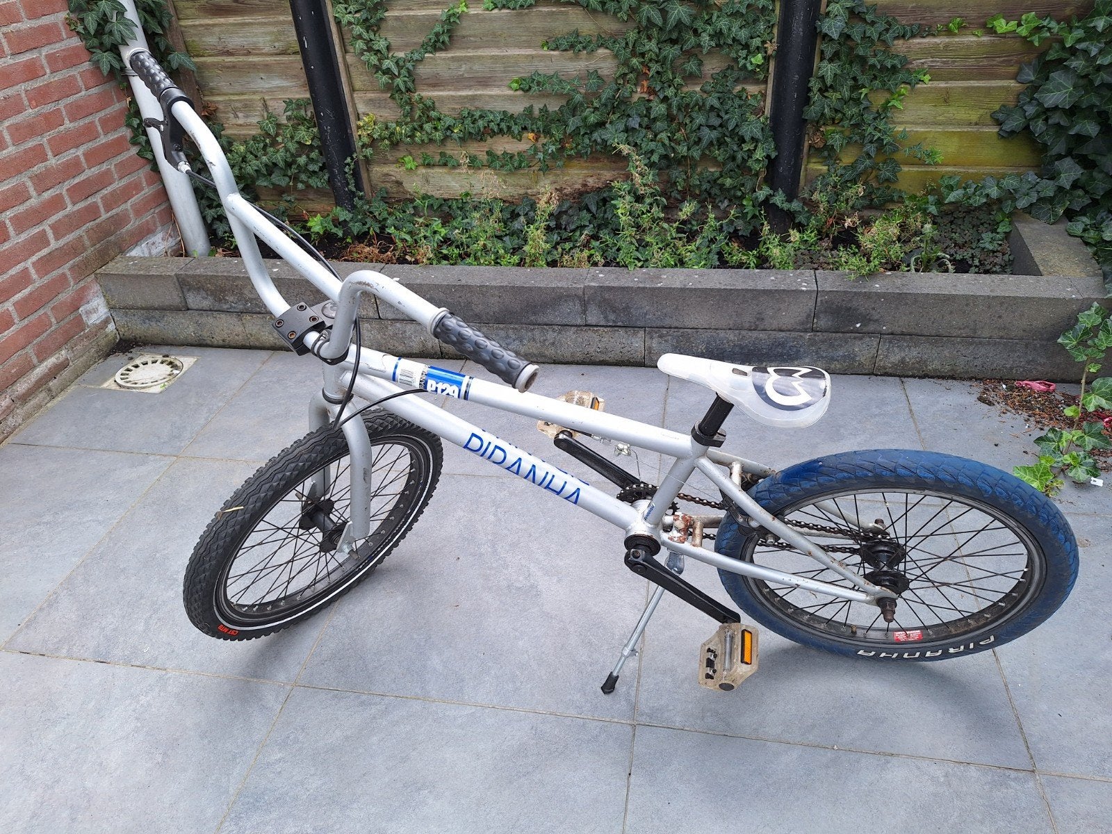 Piranha Stuntfiets, Fietsen en Brommers, Ophalen, Gebruikt, Staal, Velgrem
