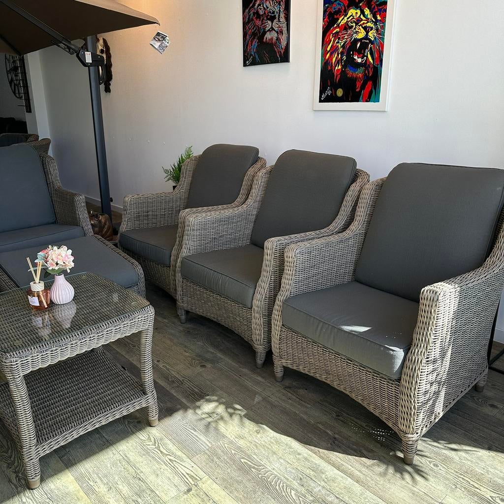 Welkom bij ZENQ Tuinmeubelen in Veldhoven! ZIE FOTO’S!, Info@zenqtuinmeubelen.nl, Verzenden, Dorpstraat 4 Veldhoven, Zo goed als nieuw