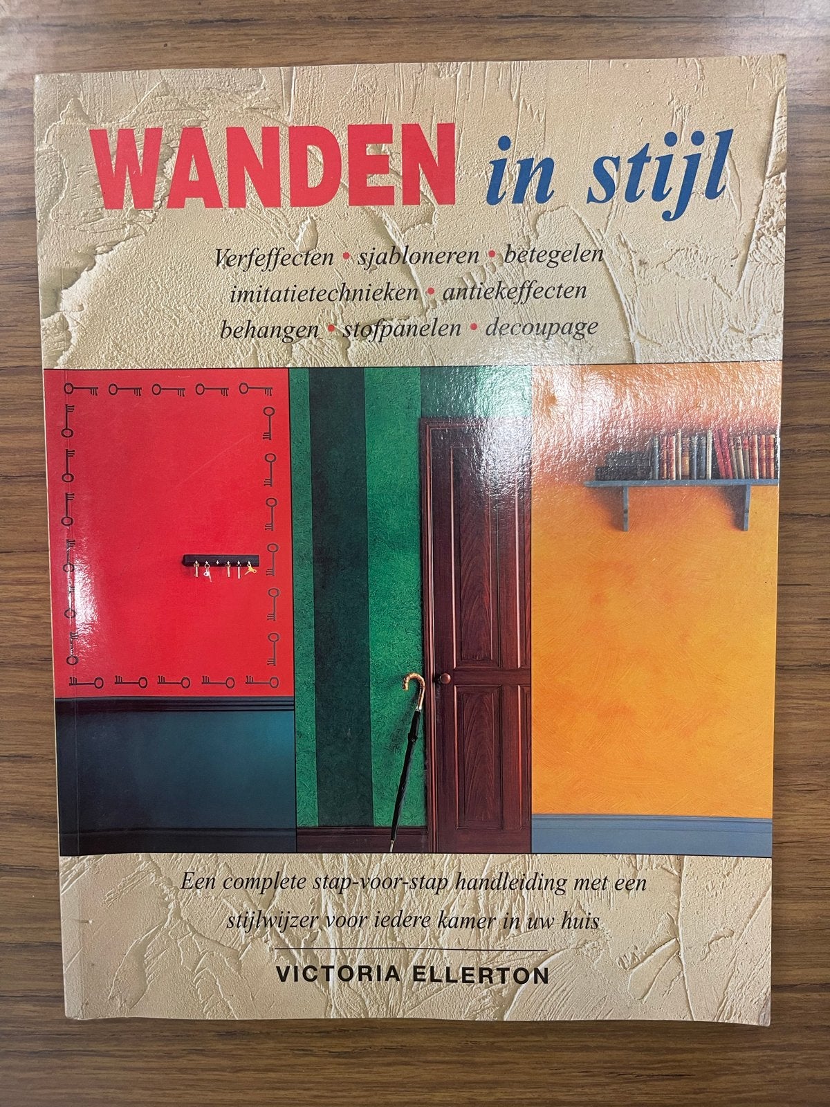 Wanden in Stijl - Decoratieboek voor Thuis, Ophalen of Verzenden, Zo goed als nieuw, Interieur en Design