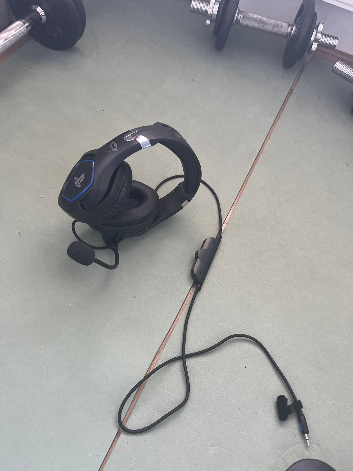 Trust GXT 322 Carus Gaming Headset voor PlayStation, Ophalen of Verzenden, Zo goed als nieuw, Overige controllers, PlayStation 4